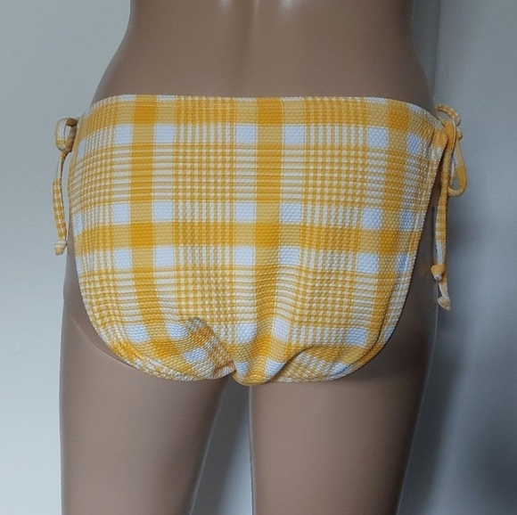Xhilaration Juniors Textured String Bikini Bottom Yellow Size XL 12-14‎ - Picture 2 of 10